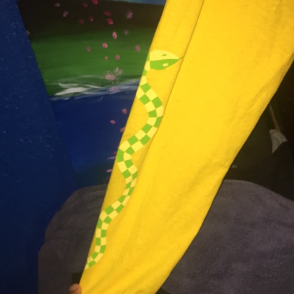 Nothing Possible HUF long sleeve - Picture 5 of 5